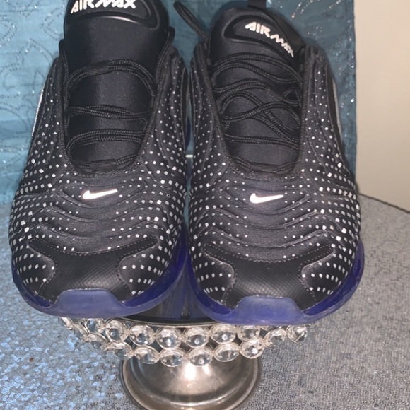 Nike 720 - Picture 2 of 3